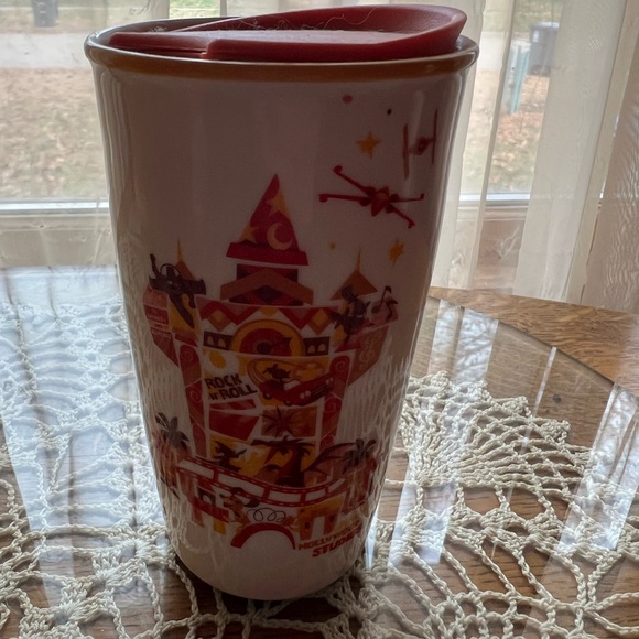 Walt Disney World Starbucks holiday collection - Picture 3 of 9